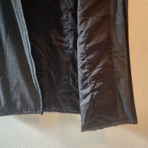 Travis Mathew Black & Gray Houndstooth Vest Mens Medium - Picture 4 of 7